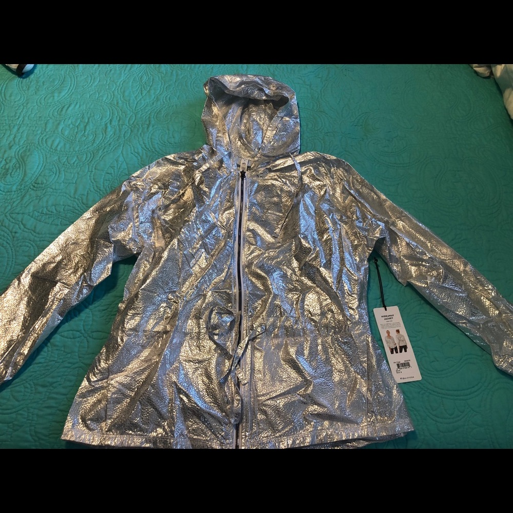 Alo Yoga Silver Hideaway Jacket
